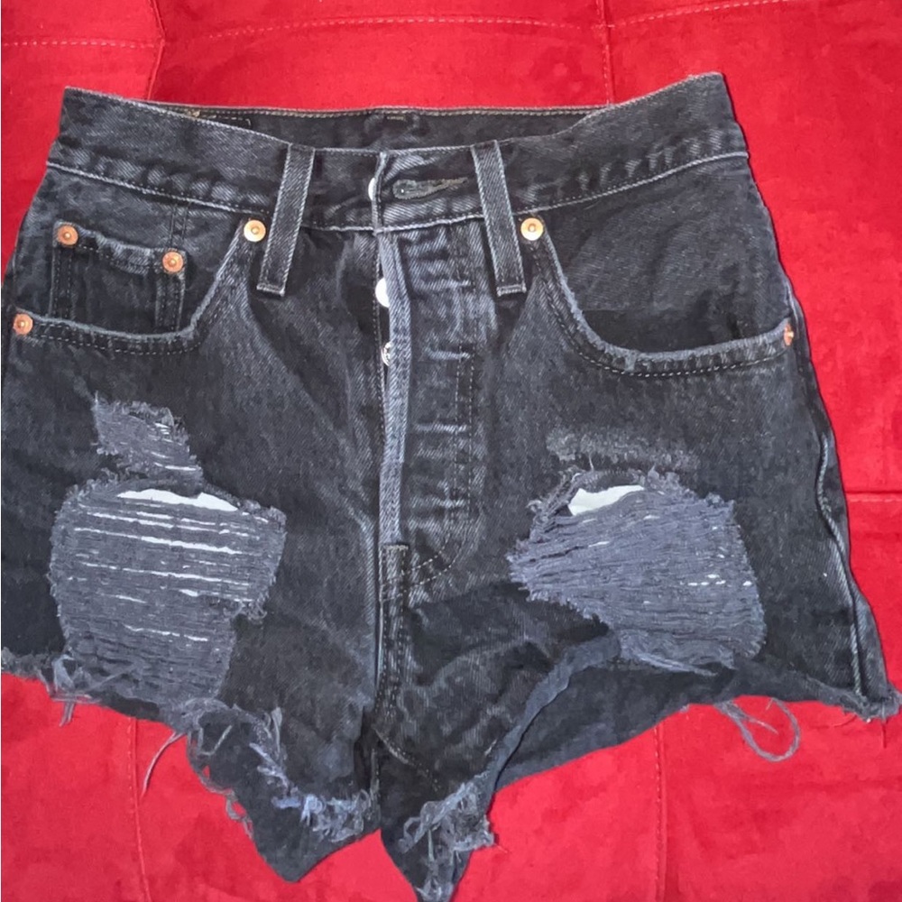 LEVI 501 JEAN SHORTS SIZE 25